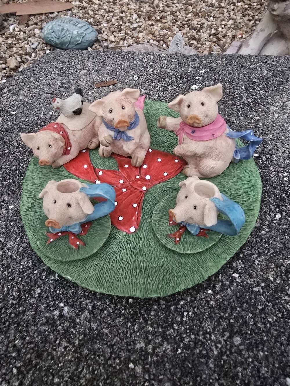 10 Pc Miniature Pig Tea Set